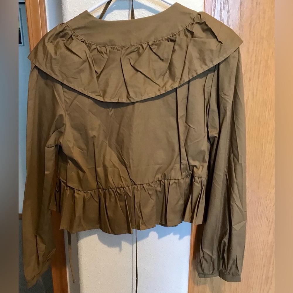 ‼️SOLD‼️NEW Brown Ruffled Long Sleeve Blouse - Picture 2 of 3